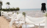 Cận cảnh không gian tiệc cưới 10 tỷ đồng trên bãi biển của Đông Nhi- Ông Cao Thắng