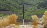 Sức mạnh khủng khiếp của tên lửa đạn đạo Triều Tiên
