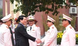 Chủ tịch nước Lương Cường thăm, chúc Tết Bộ Tư lệnh Cảnh vệ và Bộ Tư lệnh Cảnh sát cơ động