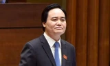 Bộ trưởng Giáo dục Phùng Xuân Nhạ 