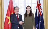 Chủ tịch Quốc hội Vương Đình Huệ hội kiến Thủ tướng New Zealand Jacinda Ardern. (Ảnh: Doãn Tấn/TTXVN)