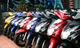 Xe máy ế ẩm: Đại lý thua lỗ, DN dừng sản xuất