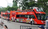 Chiếc xe buýt 2 tầng đầu tiên mang tên City Tour 