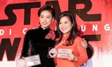 Kelly Marie Tran (phải_ và Ngô Thanh Vân đóng vai chị em trong “Star Wars: The Last Jedi”.