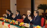 Tổng Bí thư Nguyễn Phú Trọng dự Hội nghị trực tuyến toàn quốc tổng kết công tác tổ chức xây dựng Đảng năm 2017, triển khai nhiệm vụ năm 2018. (Ảnh: Trí Dũng/TTXVN) 