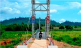 Cầu treo được xây dựng ở xã thôn 8 xã Ea Huar.