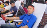 Nguyễn Đình Hiếu tham gia hiến máu tại Chủ nhật đỏ tại Thanh Hóa sáng 23/1.