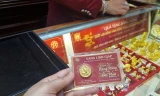 Động thái 'lạ' của nhà vàng khi giá liên tiếp giảm 
