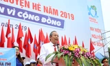 Phó Thủ tướng thường trực Chính phủ Trương Hòa Bình dự và phát biểu tại lễ ra quân Chiến dịch Thanh niên tình nguyện hè 2019.