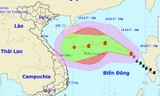 Dự báo đường đi của bão số 13. Ảnh: Trung tâm Dự báo Khí tượng Thuỷ văn Trung ương.