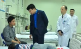 Bí thư T.Ư Đoàn Nguyễn Ngọc Lương thăm bệnh nhi