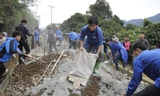 Chung tay xây dựng nông thôn mới, đoàn viên thanh niên đã góp phần cải thiện điều kiện sống tại các bản làng. Ảnh: Xuân Tùng