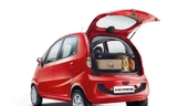 Tata Nano - mẫu ôtô rẻ nhất thế giới. 