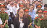 Bị cáo Lê Thị Thu Thủy trả lời HĐXX.