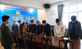 Nhóm đối tượng phạm pháp nằm trong chuyên án “Đấu tranh với nhóm đối tượng có hành vi sử dụng mạng Internet để thực hiện hoạt động lừa đảo chiếm đoạt tài sản và đánh bạc, tổ chức đánh bạc” vừa bị Công an TT-Huế bóc gỡ.