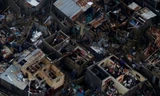 Cảnh tượng đổ nát sau bão ở Haiti nhìn từ trên cao.
