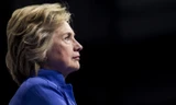 Ứng viên Tổng thống đảng Dân chủ Hillary Clinton lại vấp vào bê bối mới