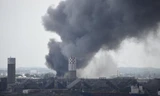 Cột khói đen đặc bốc lên từ vụ nổ