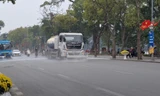 Tận thấy hoạt động của 'pháo xa sương mù' giảm bụi mịn giữa Thủ đô