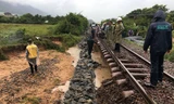 Bão số 9 gây sự cố đường sắt tại Ninh Thuận