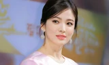 Song Hye Kyo dành 6 tháng tập hút thuốc