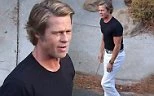 Lộ ảnh Brad Pitt điển trai, lãng tử với thời trang của thập niên 1960s