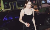 Ngọc Trinh diện váy 2 dây khoe bờ vai trắng muốt gợi cảm 