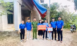 Mô hình Em nuôi của Đoàn hỗ trợ nhiều em hoàn cảnh khó khăn ở Hòa Bình