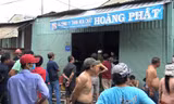 Khu vực nhà kho bị cháy nằm sâu trong hẻm nhỏ.