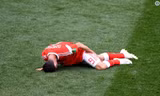  Alan Dzagoev dính chấn thương sau vài 22 phút thi đấu ở trận khai mạc