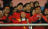 Cổ động viên Việt Nam 'giải cứu' giải U23 châu Á