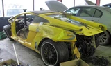  Hiện trạng tan nát của siêu xe Gallardo từng lăn bánh ở Vũng Tàu. Quá trình tháo gỡ thực hiện tại một garage Hà Nội.