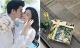 Jun Phạm tiết lộ thiệp mời đám cưới Ngô Thanh Vân - Huy Trần: "Đẹp, xịn, độc và nên thơ"