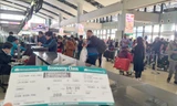 Đi lại Tết Nguyên đán Giáp Thìn 2024: Đường sắt đắt khách, hàng không đắt đỏ 