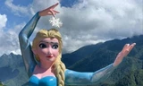 Yêu cầu tháo dỡ bức tượng nữ hoàng băng giá Elsa ở Sa Pa 