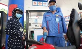 Xăng dầu tắc nguồn cung: Các doanh nghiệp đầu mối làm gì? 
