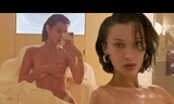 Bella Hadid tung ảnh bán nude trên giường hút triệu like