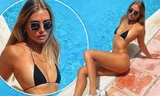 Sao truyền hình Anh gây 'sốt' với áo tắm nhỏ xíu chỉ đủ che điểm nhạy cảm