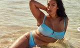 Người mẫu ngoại cỡ 9x nảy nở siêu gợi cảm với áo tắm