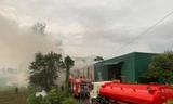 Xuyên đêm dập tắt đám cháy tại kho than củi 200 tấn ở Quảng Ngãi