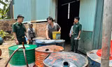 Tạm giữ hơn 2.000 lít dầu DO không rõ nguồn gốc