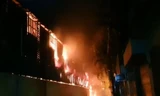 Cận cảnh cháy lớn tại Cty cổ phần bóng đèn phích nước Rạng Đông