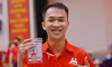 Hành trình cùng bệnh nhân cần máu vượt qua đại dịch của chàng ‘chiến sĩ áo đỏ’