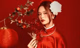 Thiếu nữ Hải Dương xúng xính sắc đỏ đón Xuân Nhâm Dần