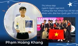 Thủ khoa kép ngành Ngôn ngữ Anh: 'Không đặt nặng thành tích, mình chọn cố gắng trong hành trình phát triển bản thân'
