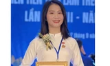 Nữ sinh trường ĐH Điều dưỡng Nam Định nhận bằng khen Thanh niên tiên tiến làm theo lời Bác toàn quốc năm 2023