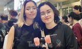 Sân bay Nội Bài kín người đón BlackPink, nhưng bao nhiêu người là fan thật?