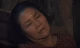 'Mẹ rơm' tập 5: Khoản (Cao Minh Đạt) đẩy ngã mẹ bất tỉnh