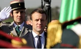Tổng thống Pháp Emmanuel Macron trong chuyến thăm Algeria năm 2017. (Ảnh: Reuters)
