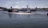 Tàu ngầm tấn công nhanh USS Connecticut trong chuyến thăm cảng Yokosuka, Nhật Bản, ngày 31/7. (Ảnh: US Navy)